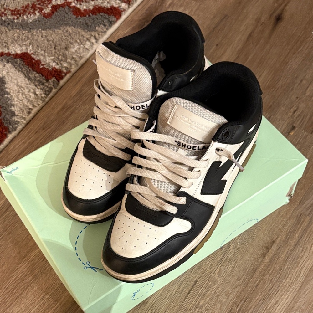Off-White Black and White Men's Shoes